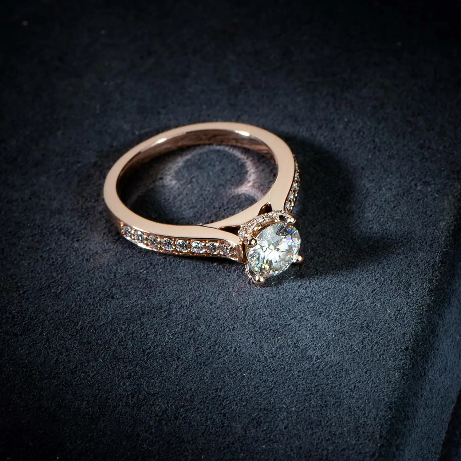 14K Moissanite Engagement Ring 14K Solid Gold 1ct Halo Solitaire Moissanite Engagement Rings for Women 14K Gold Rings for Women
