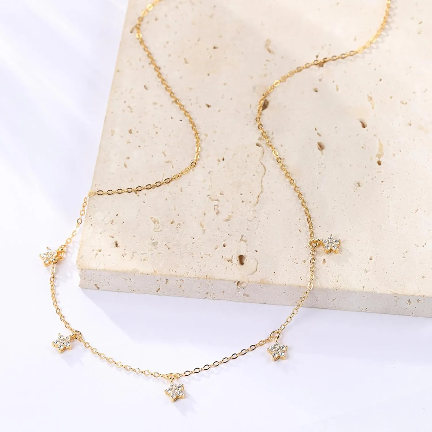 925 Sterling Silver Leaf Necklace 14K Gold Plated CZ Leaf Pendant Necklace for Women Lucky Flower Necklaces 5 Leaves Choker Necklace Dainty Chain Necklaces Jewelry To My Daughter Wedding Jewelry
