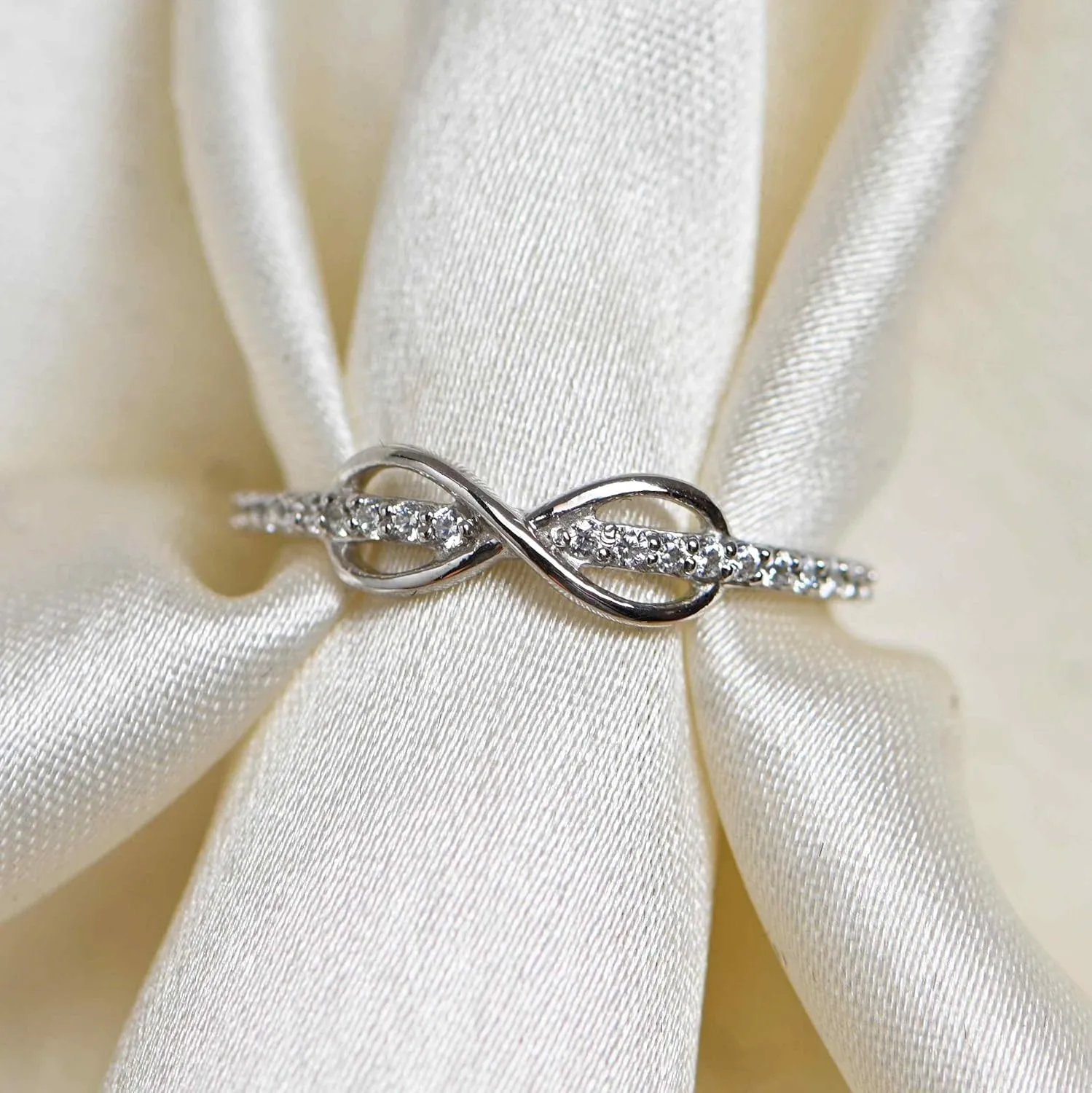 925 Sterling Silver Ring Simple Infinity Knot Rings With White Rhodium Custom Engraved Eternity Wedding Band Promise Rings Size 4-12 (7.5)