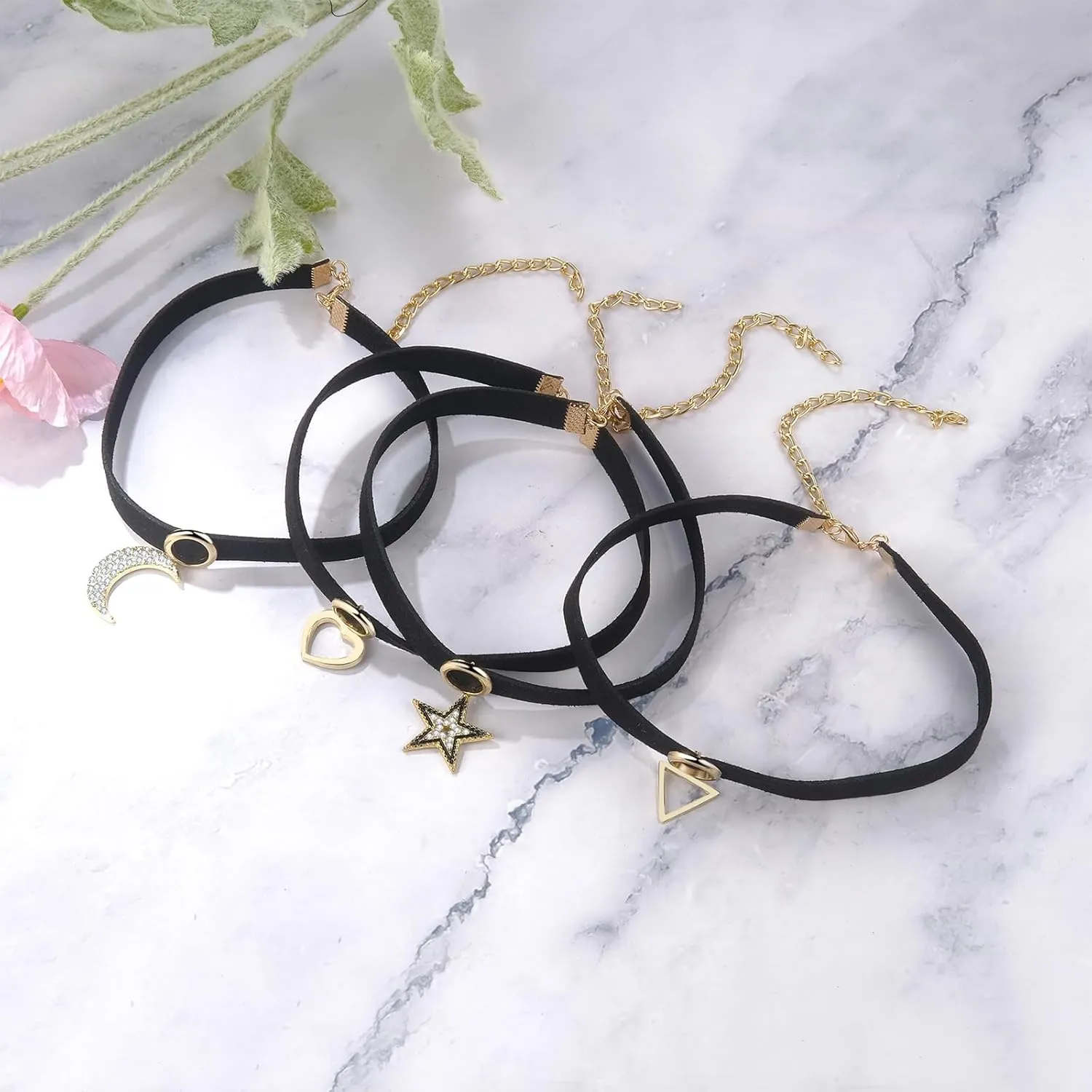 Black Choker Necklace Collar for Women: Layered Velvet Choker Heart Moon Snake Charm Necklaces for Halloween Christmas Renaissance Costume Accessories