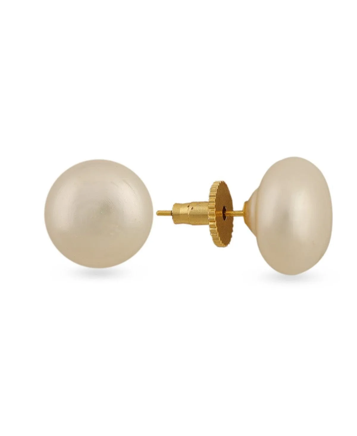 Classic White Pearl Studded Earring