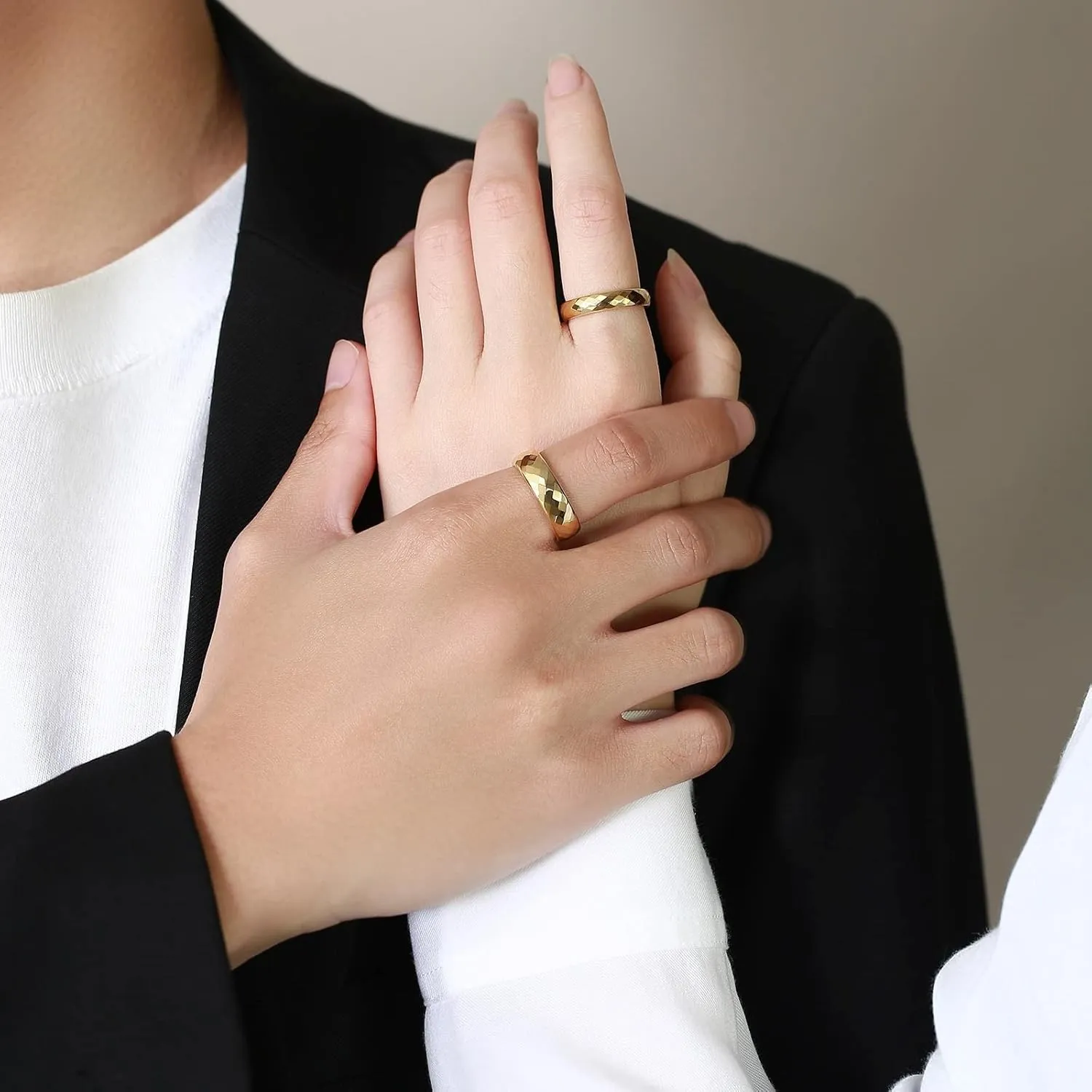 Couple Rings Set, Mens Ring Tungsten Gold Multi-Faceted Ring 4mm 6mm Rings for Men and Women