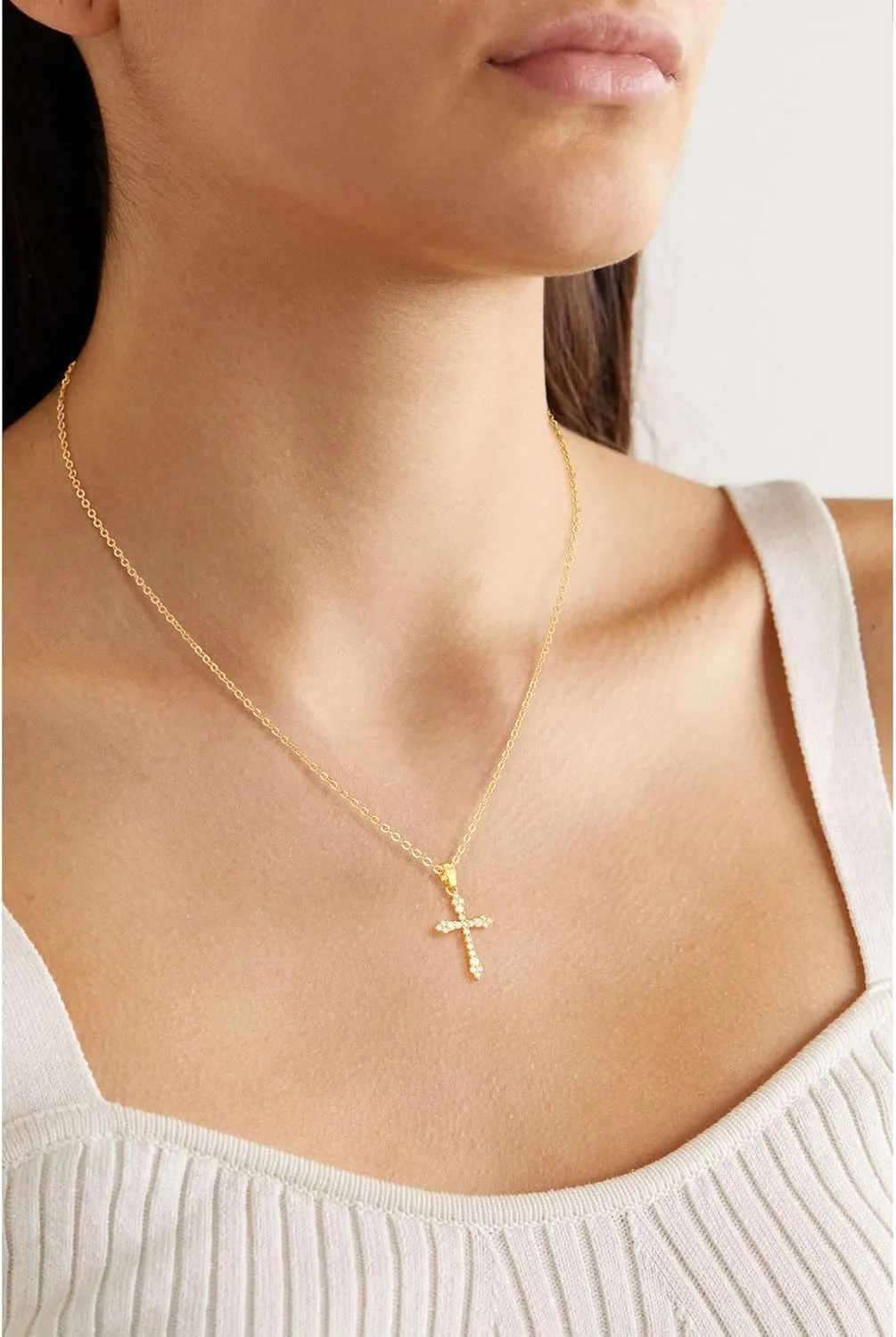 Cross Necklace for Women 14K Gold/Silver Plated Dainty Small Cross Pendant Choker Simple Trendy Cute Cross Charm Chain Necklace Religious Faith Jewelry Gift