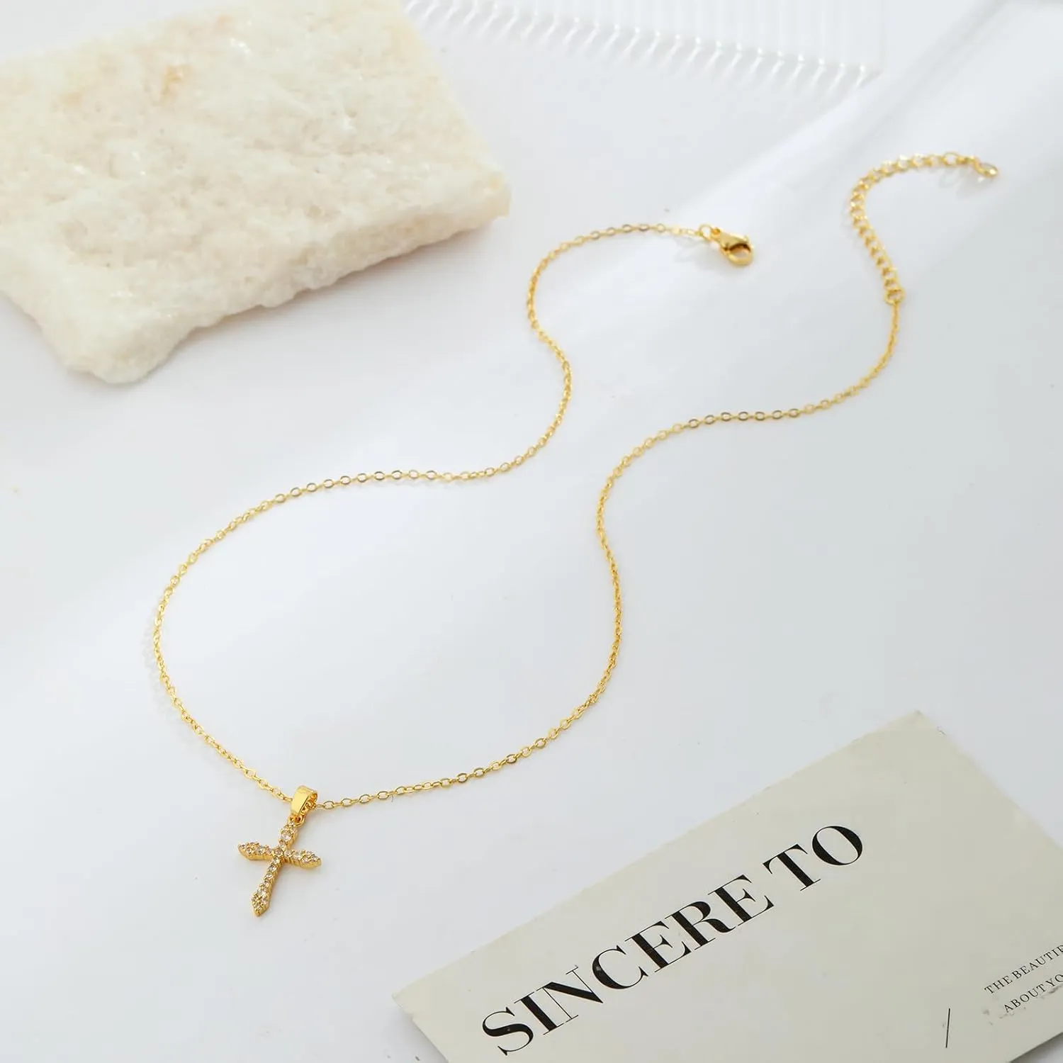 Cross Necklace for Women 14K Gold/Silver Plated Dainty Small Cross Pendant Choker Simple Trendy Cute Cross Charm Chain Necklace Religious Faith Jewelry Gift
