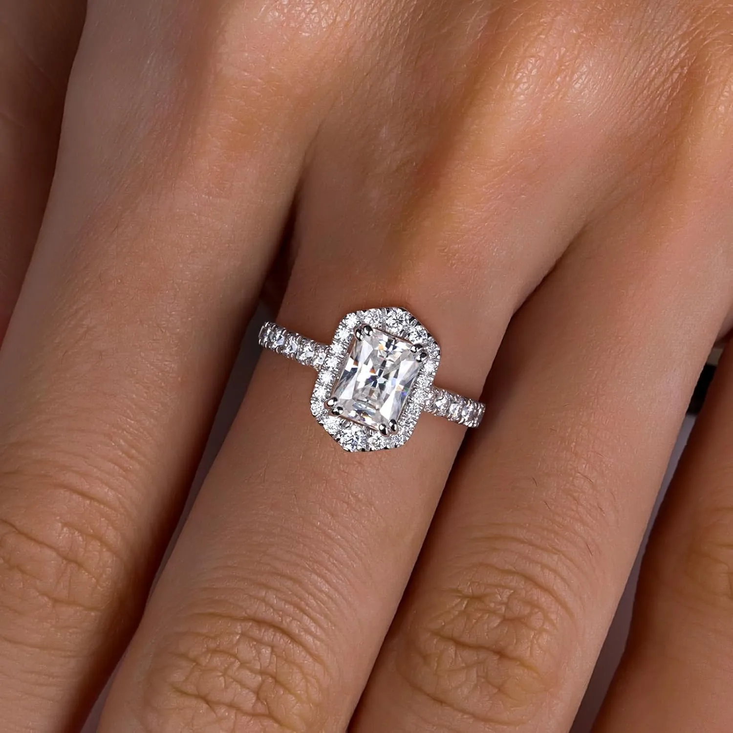 Cushion/Radiant Cut Moissanite Engagement Rings for Women 2/2.634cttw D Color VVS1 Clarity 925 Sterling Silver Wedding Promise Anniversary Rings with Certificate