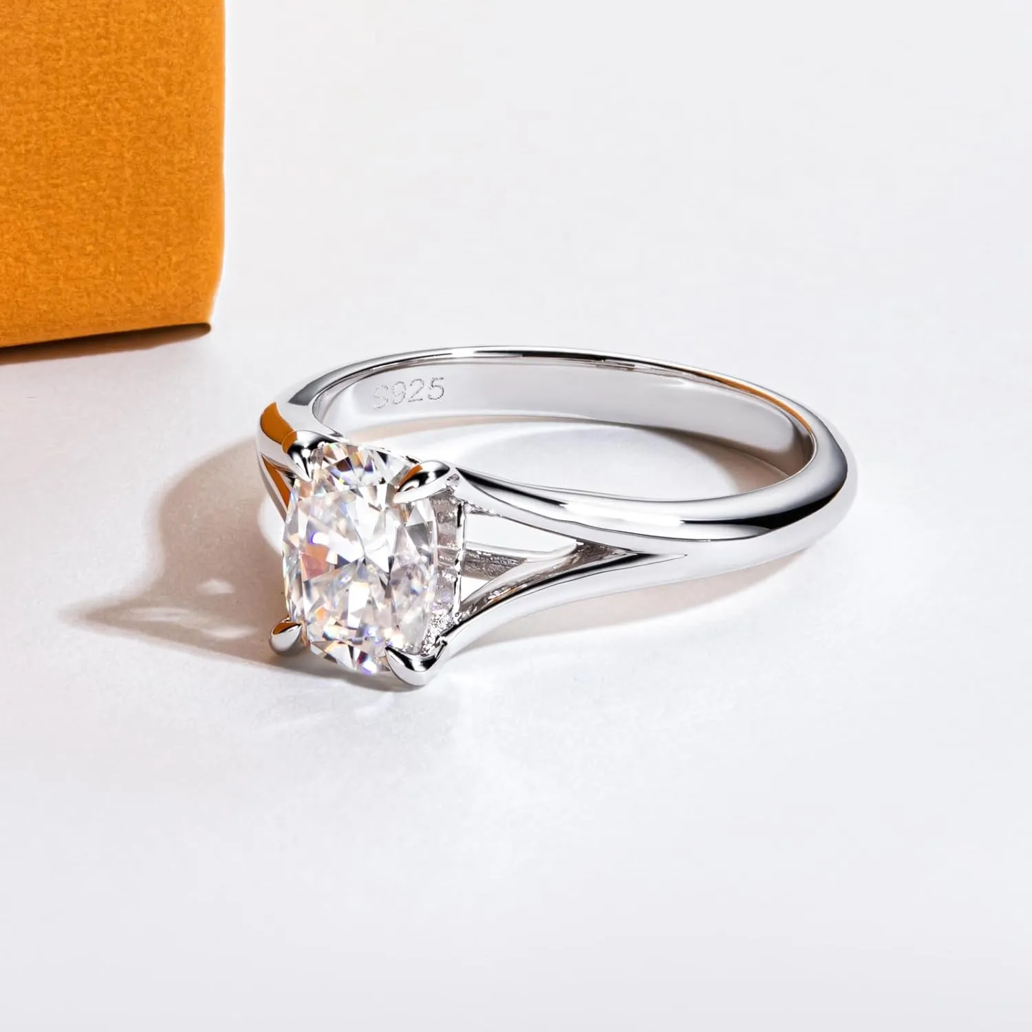 Cushion/Radiant Cut Moissanite Engagement Rings for Women 2/2.634cttw D Color VVS1 Clarity 925 Sterling Silver Wedding Promise Anniversary Rings with Certificate