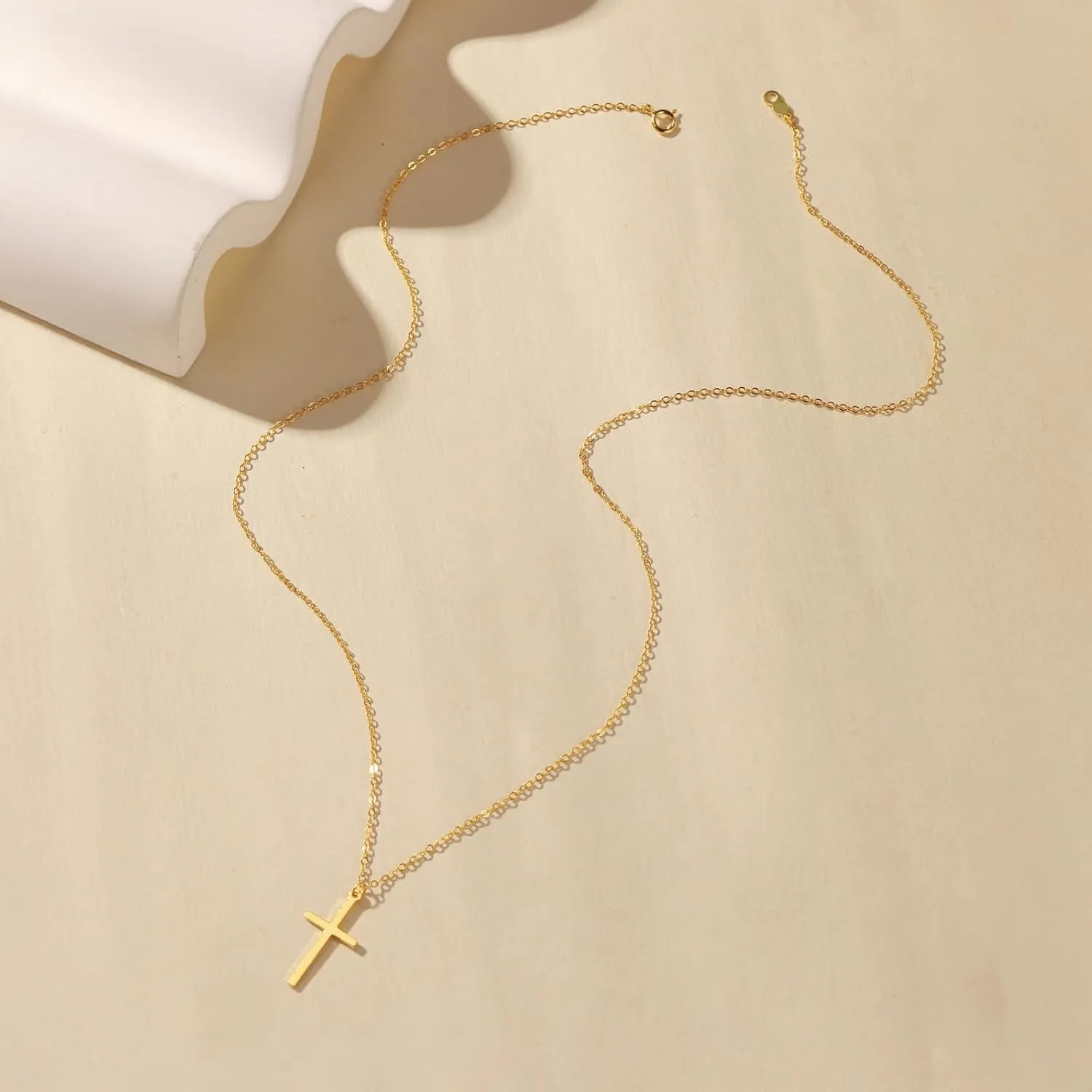 Gold Plated Cross Pendant Necklace for Women Men Non-Tarnish 925 Sterling Silver Cross Necklace Dainty Cross Choker Necklace Trendy Gold Faith Cross Chain Necklace Birthday Jewelry Gifts To My Daughter