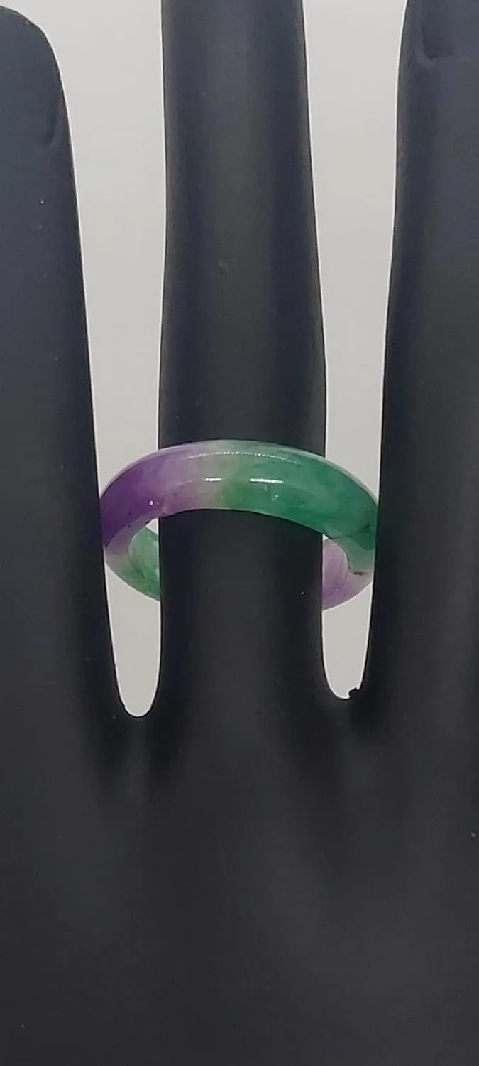 Lavender/Green Jade Ring. Multi tone Jade Ring Band. Lavender Jade Ring. Green jade Ring. Gemstone Ring. Jade LOVER Ring.