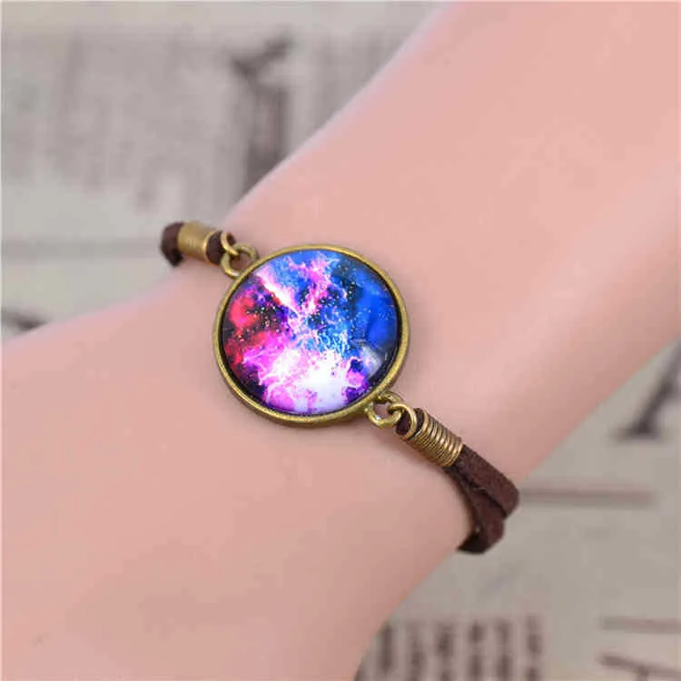 Men Women Bracelet Jewelry Fashion Galaxy Bracelet Lovely Space Pendant Suede Leather Bracelet Bangles Gift