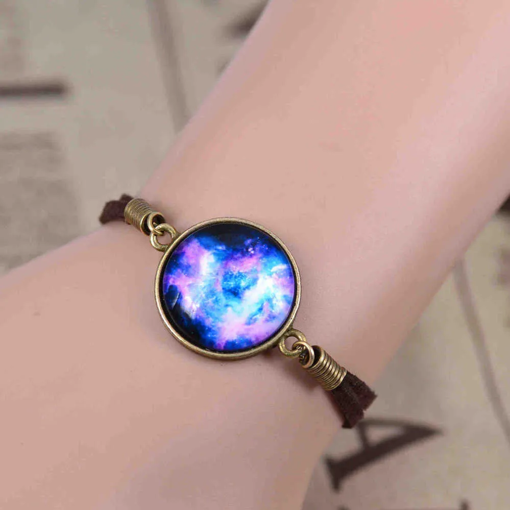 Men Women Bracelet Jewelry Fashion Galaxy Bracelet Lovely Space Pendant Suede Leather Bracelet Bangles Gift
