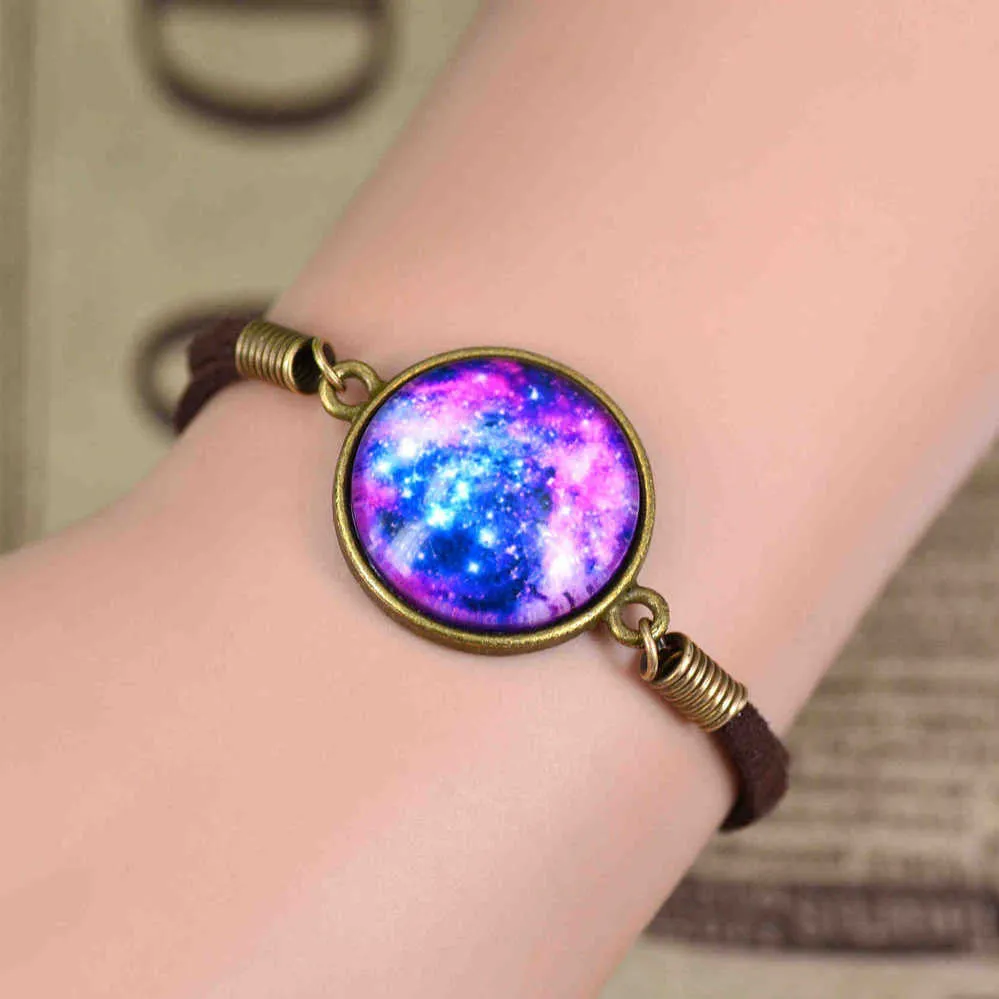 Men Women Bracelet Jewelry Fashion Galaxy Bracelet Lovely Space Pendant Suede Leather Bracelet Bangles Gift