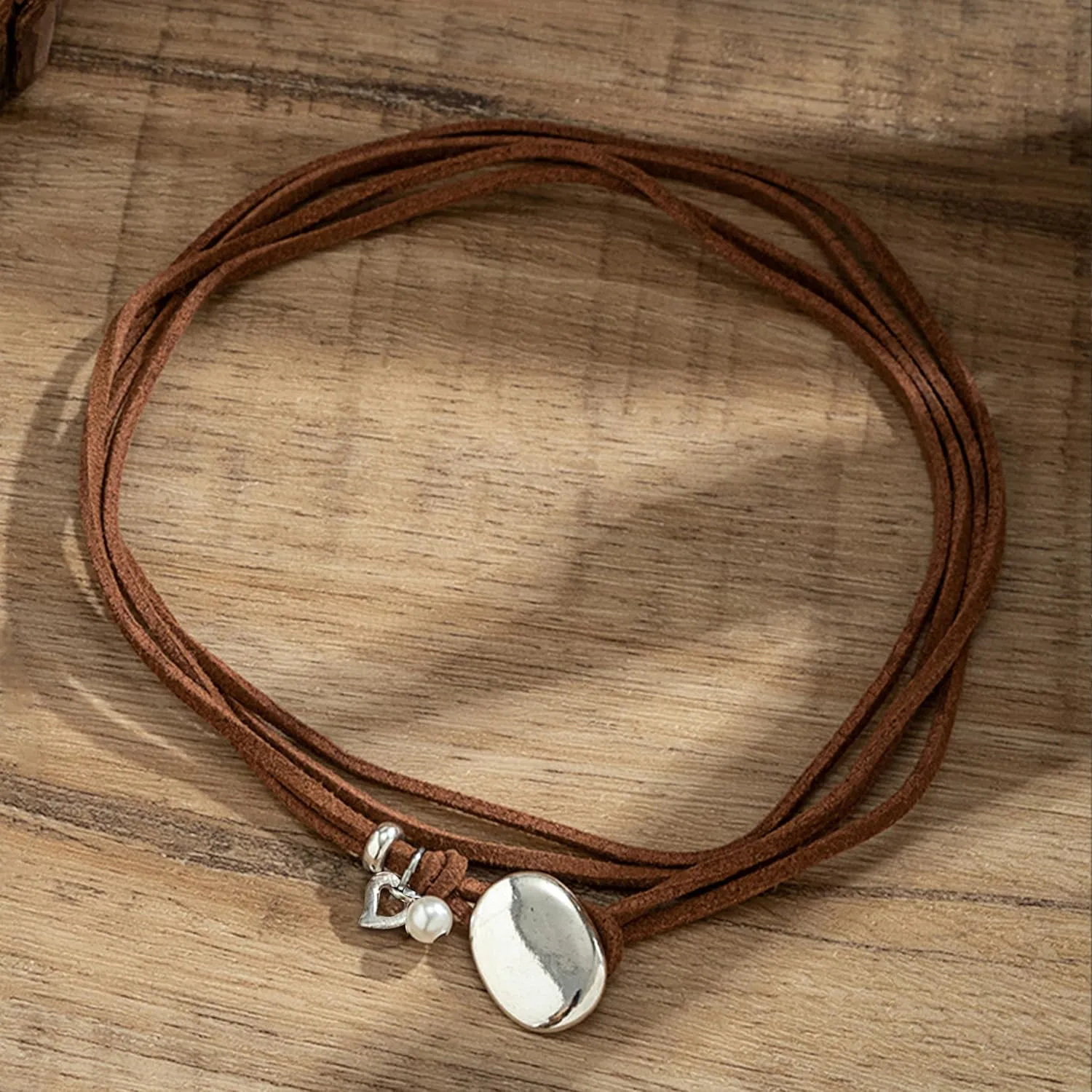 Roe Dolph Boho Necklaces for Women Trendy Western Country Concert Outfits Accessories Brown Suede Choker Necklace Layered Leather Necklaces Boho Western Jewelry Cowboy Cowgirl Outfits Jewelry