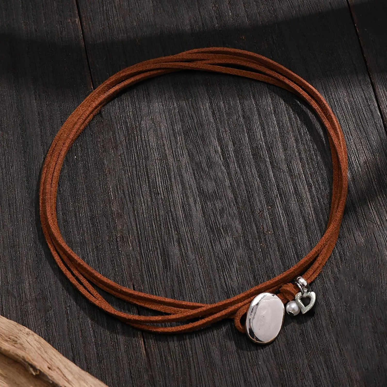 Roe Dolph Boho Necklaces for Women Trendy Western Country Concert Outfits Accessories Brown Suede Choker Necklace Layered Leather Necklaces Boho Western Jewelry Cowboy Cowgirl Outfits Jewelry
