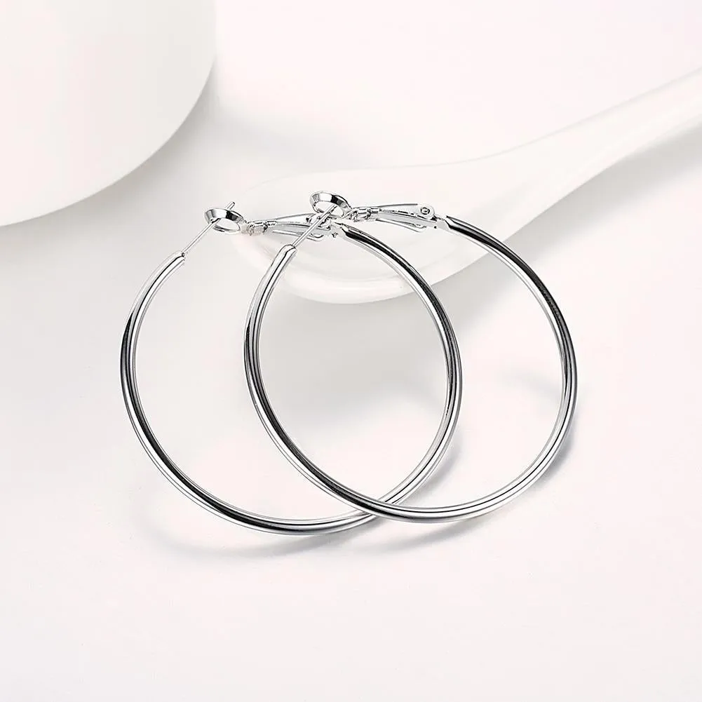 Round Hoop Earring in 18K White Gold Plated