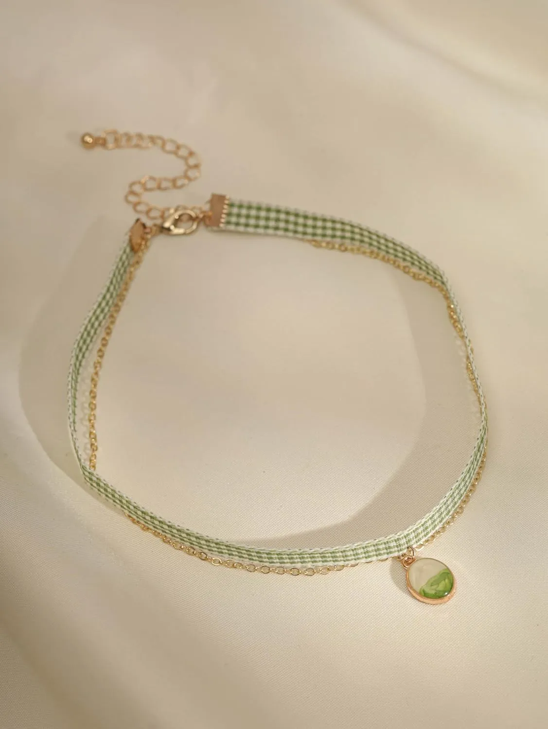 Simple Hologram Heart Pendant Choker Necklaces Accessories for Women Trendy Stuff