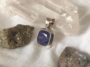 Tanzanite Ansley Pendant - Large Square