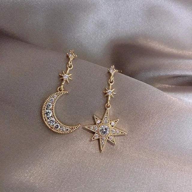 Trendy Asymmetric Star Crystal Zinc Alloy Drop Earrings