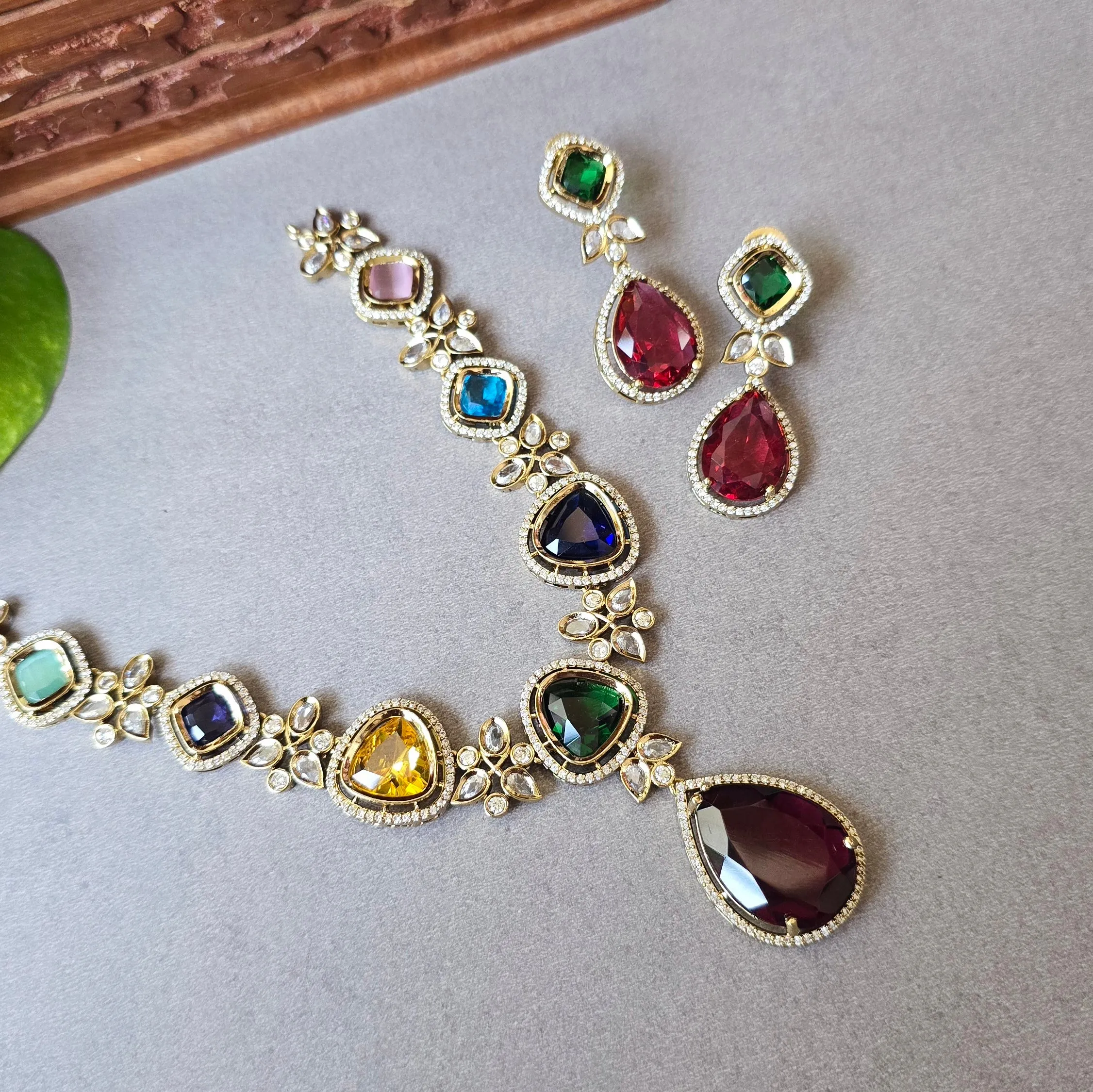 Victorian Necklace With Multi AD