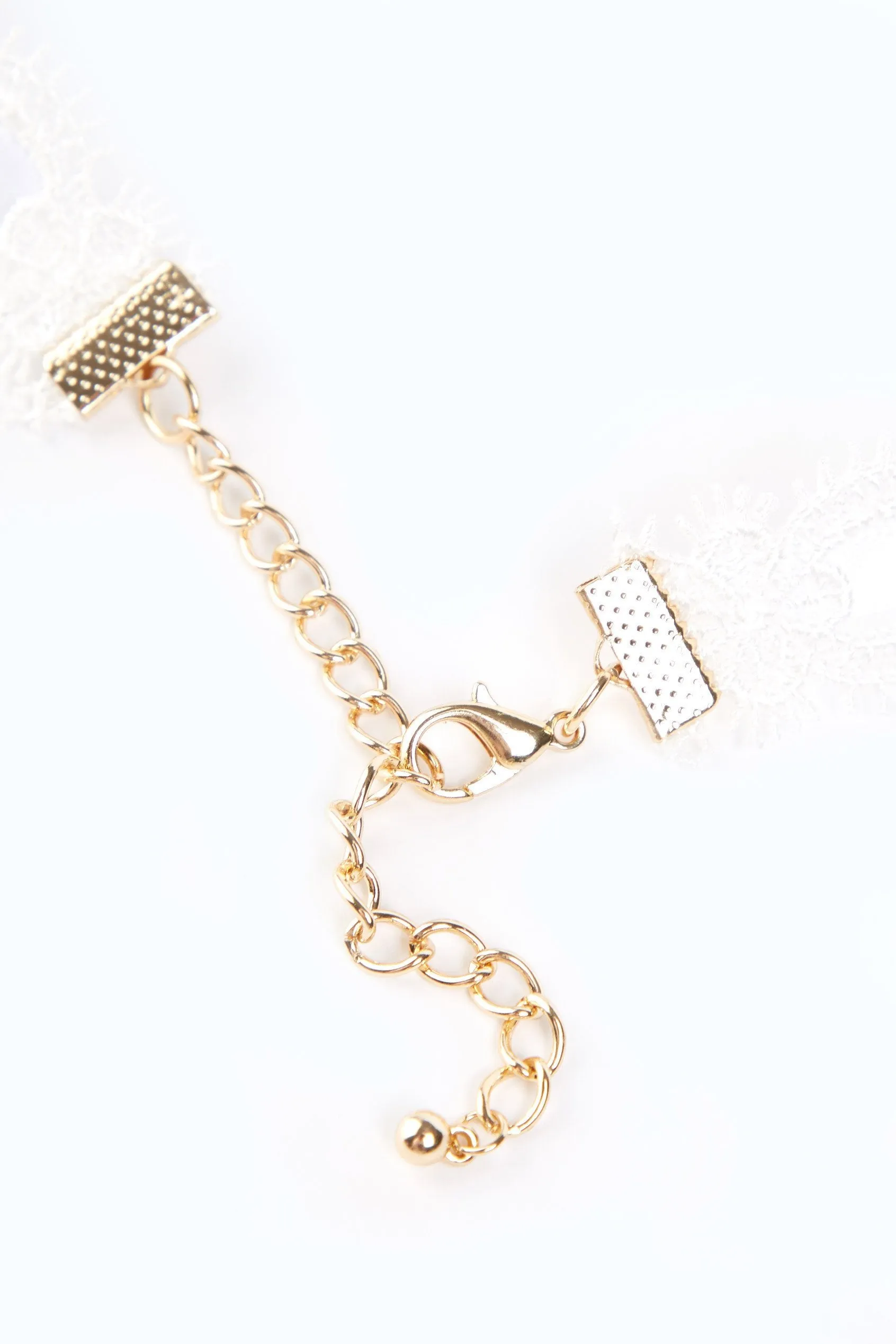 White Crochet Pearl Choker